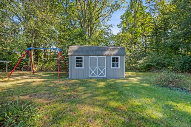 an aerial view of multiple house