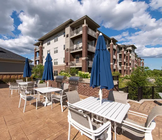 $3,096 | 21599 West Field Court, Unit 10201, Deer Park, IL 60010