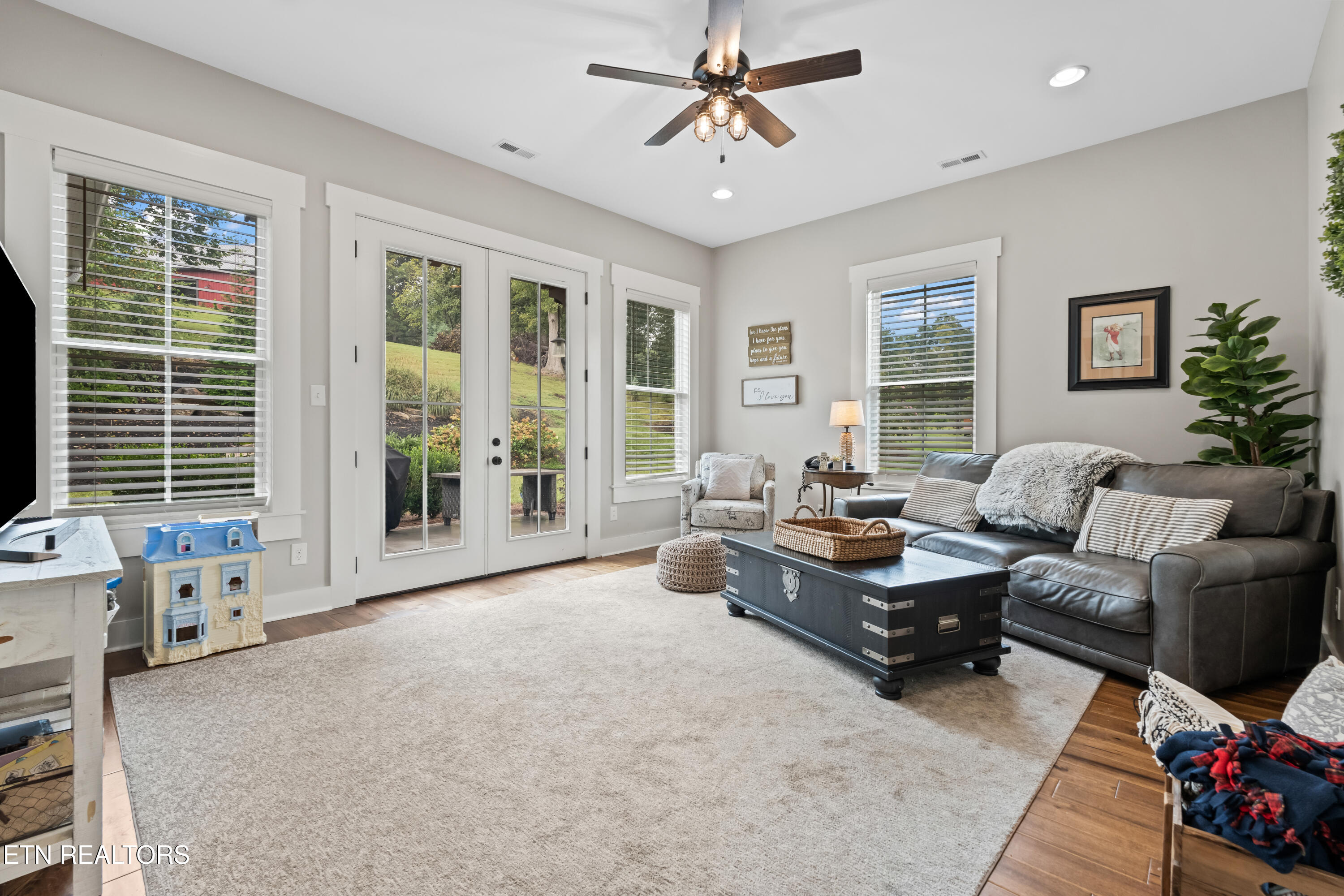 828 Reed Drive Powell, TN 37849 - Photo 46 of 60 828ReedDr-63