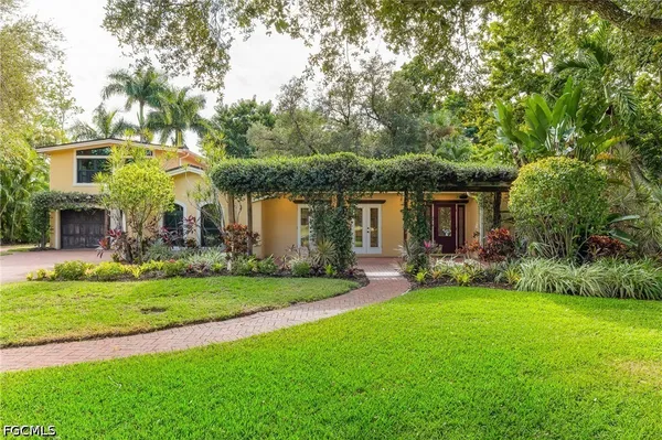 $1,295,000 | 1250 Florida Avenue, Fort Myers, FL 33901