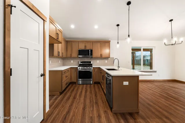 $581,800 | 2228 Maverick Court, Sandpoint, ID 83864