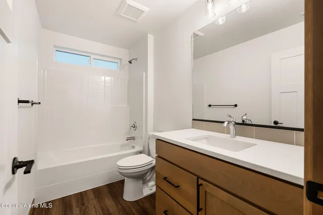 $581,800 | 2228 Maverick Court, Sandpoint, ID 83864