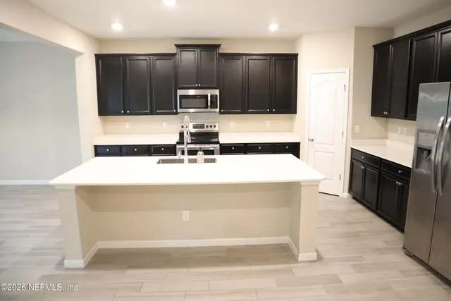 $2,500 | 6816 Crosby Falls Drive, Jacksonville, FL 32222