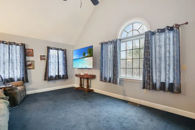 $748,900 | 9 Village Drive, Atkinson, NH 03811