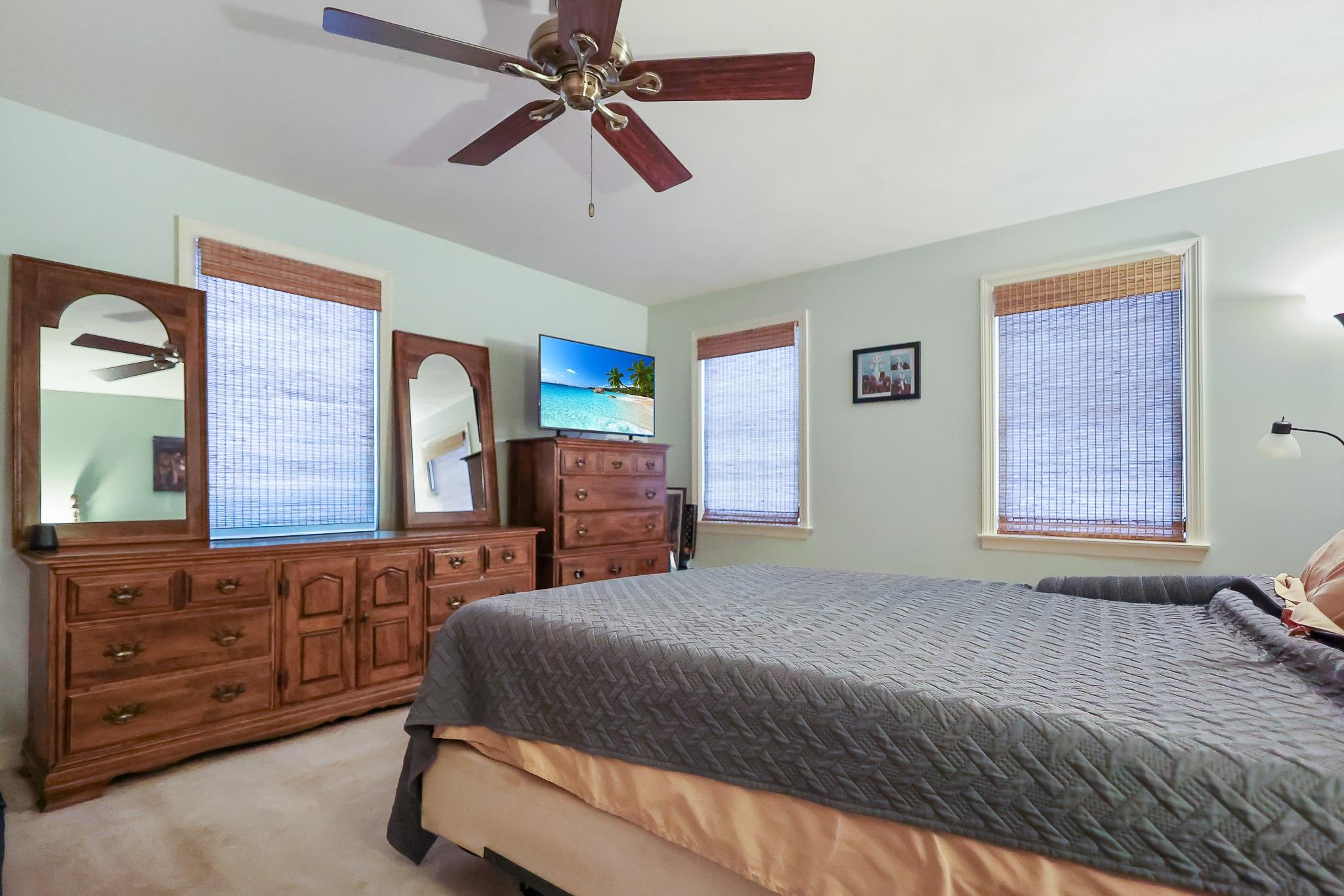 9 Village Drive Atkinson, NH 03811 - Photo 15 of 38