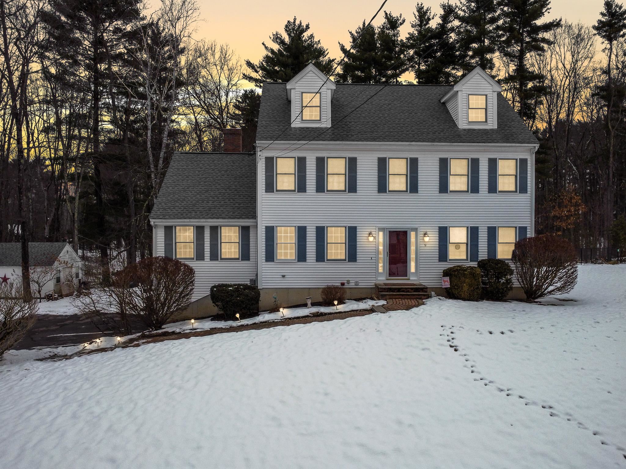 9 Village Drive Atkinson, NH 03811 - Photo 2 of 38