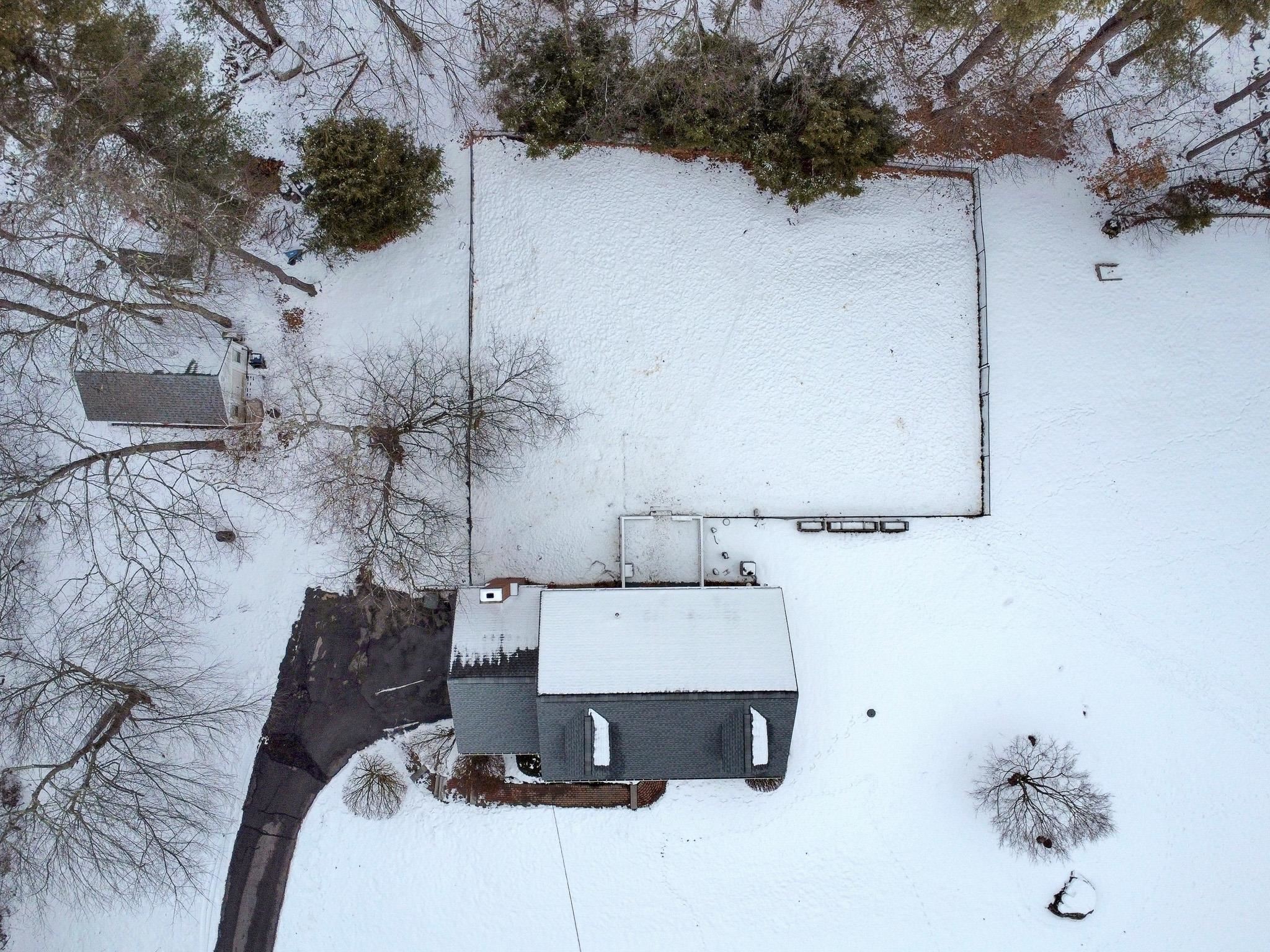 9 Village Drive Atkinson, NH 03811 - Photo 34 of 38