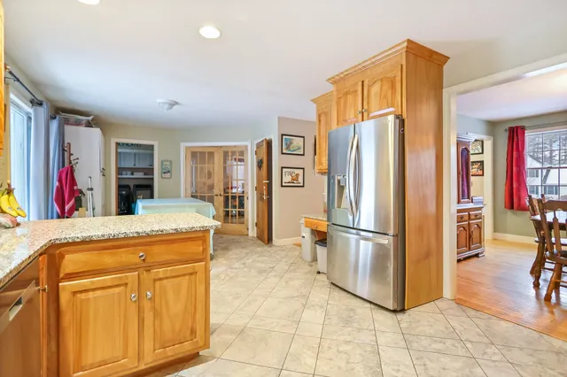 $748,900 | 9 Village Drive, Atkinson, NH 03811