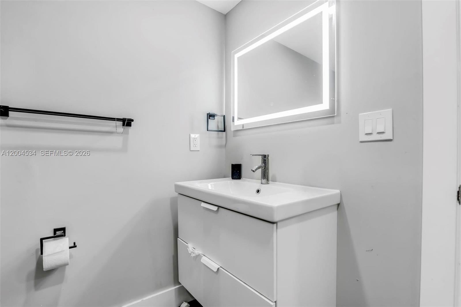 1741 Northwest 44th Street Miami, FL 33142 - Photo 22 of 45