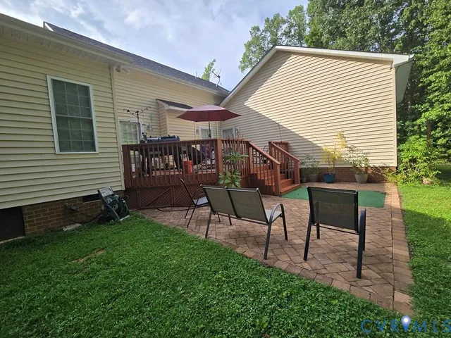 a view of a house with a street