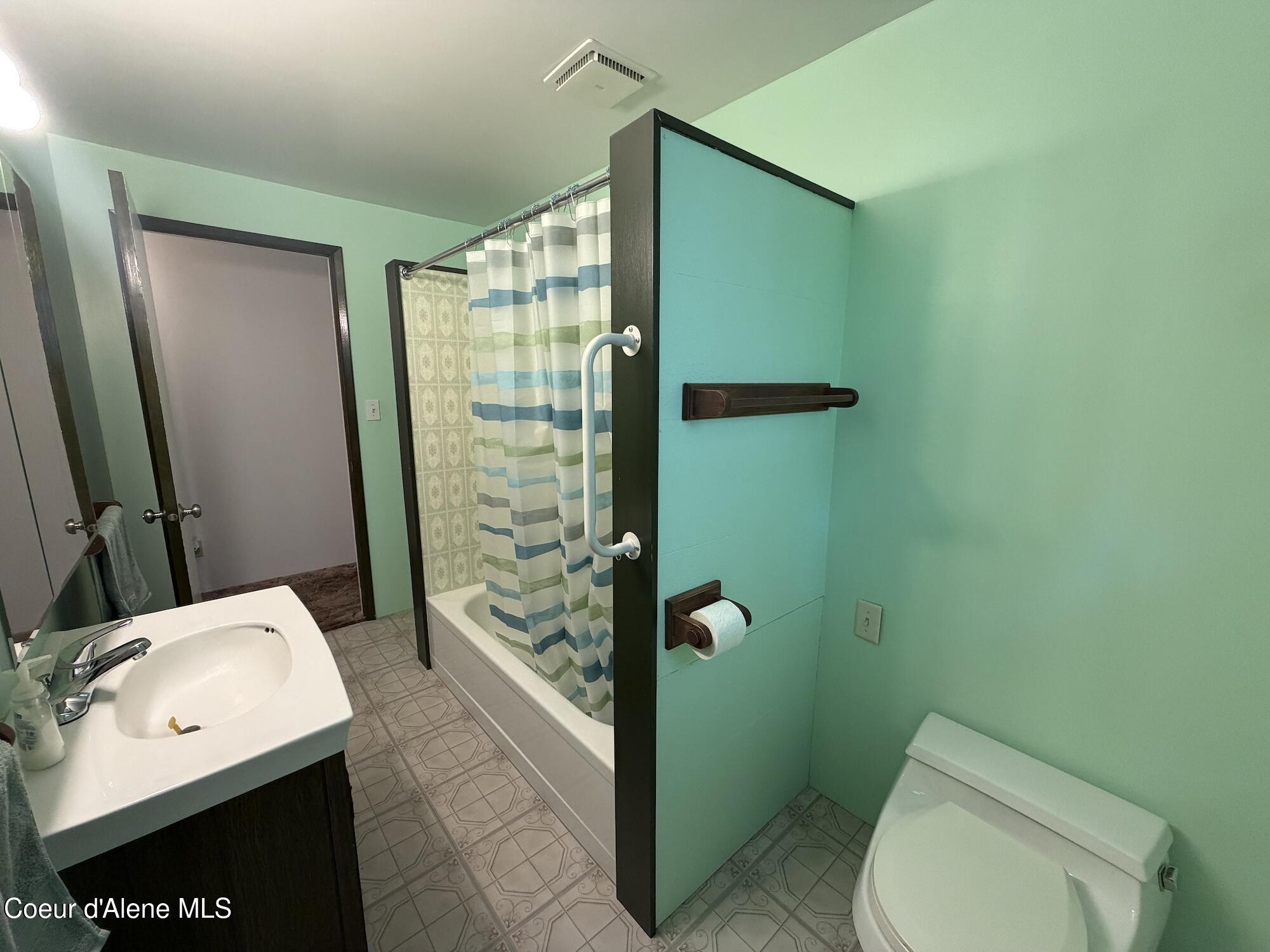 43184 Silver Valley Road Kingston, ID 83839 - Photo 24 of 37 bath1-2