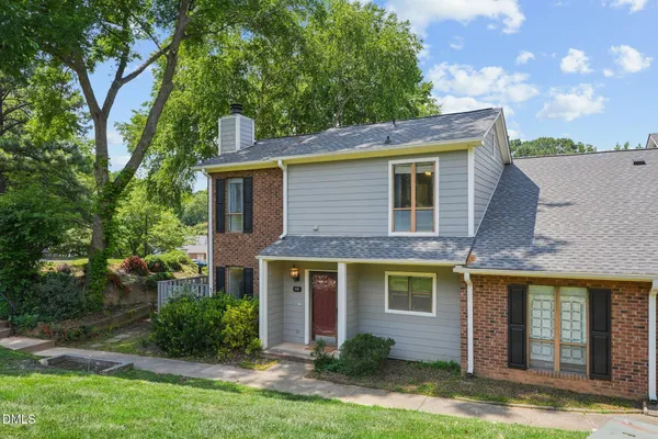 $275,000 | 118 Clancy Circle, Cary, NC 27511