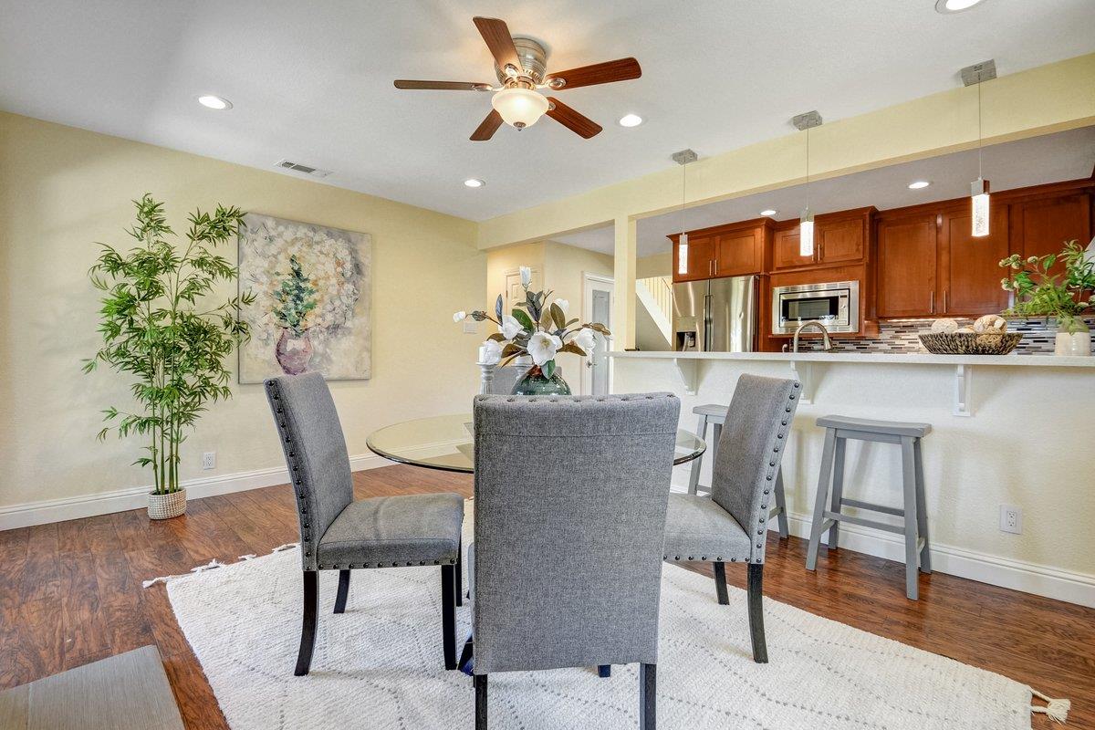 2829 Pine Valley Road San Ramon, CA 94583 - Photo 9 of 35 a dining room with furniture and window
