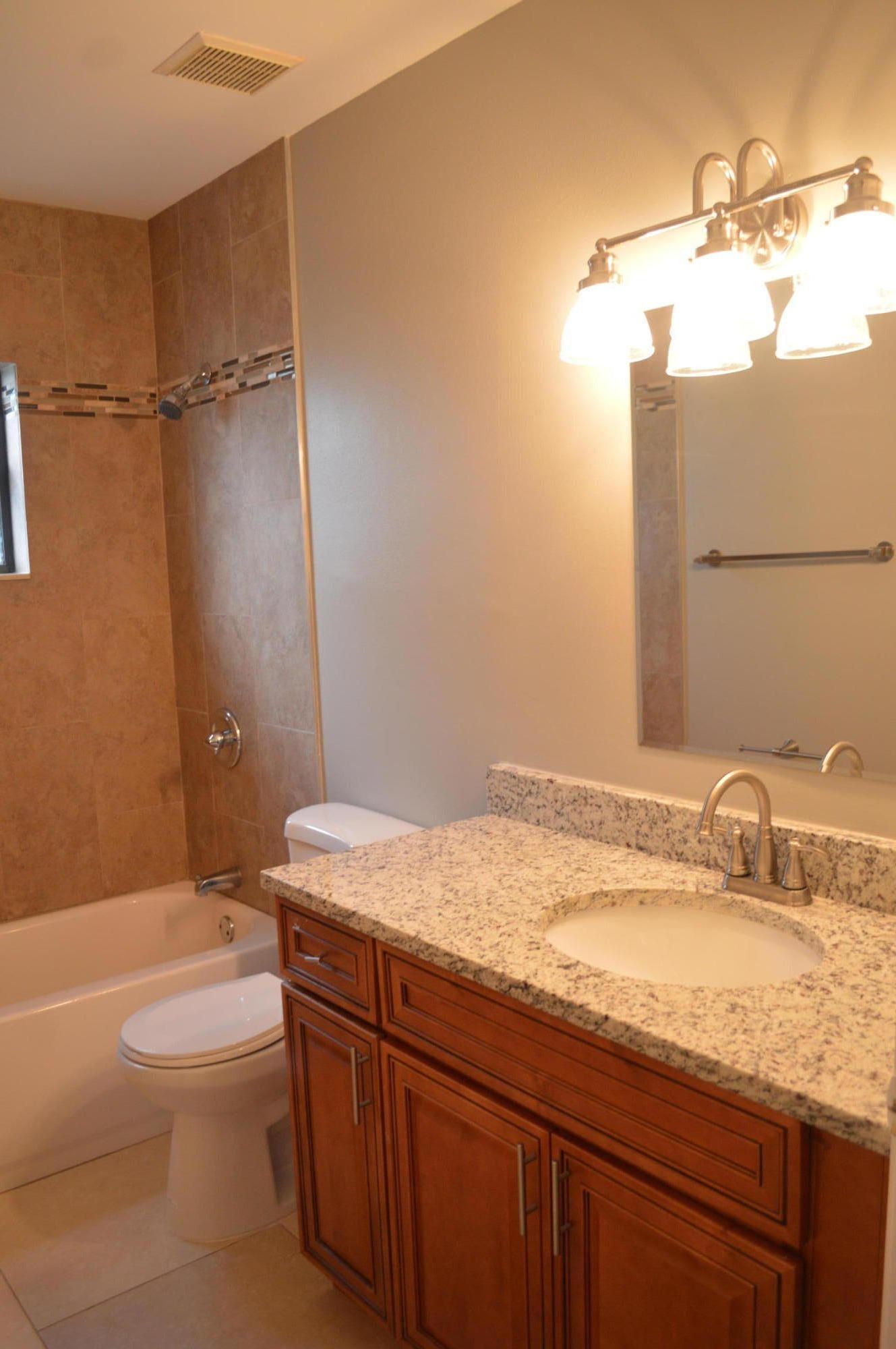 5976 Triphammer Road Lake Worth, FL 33463 - Photo 4 of 24 DSC_0155