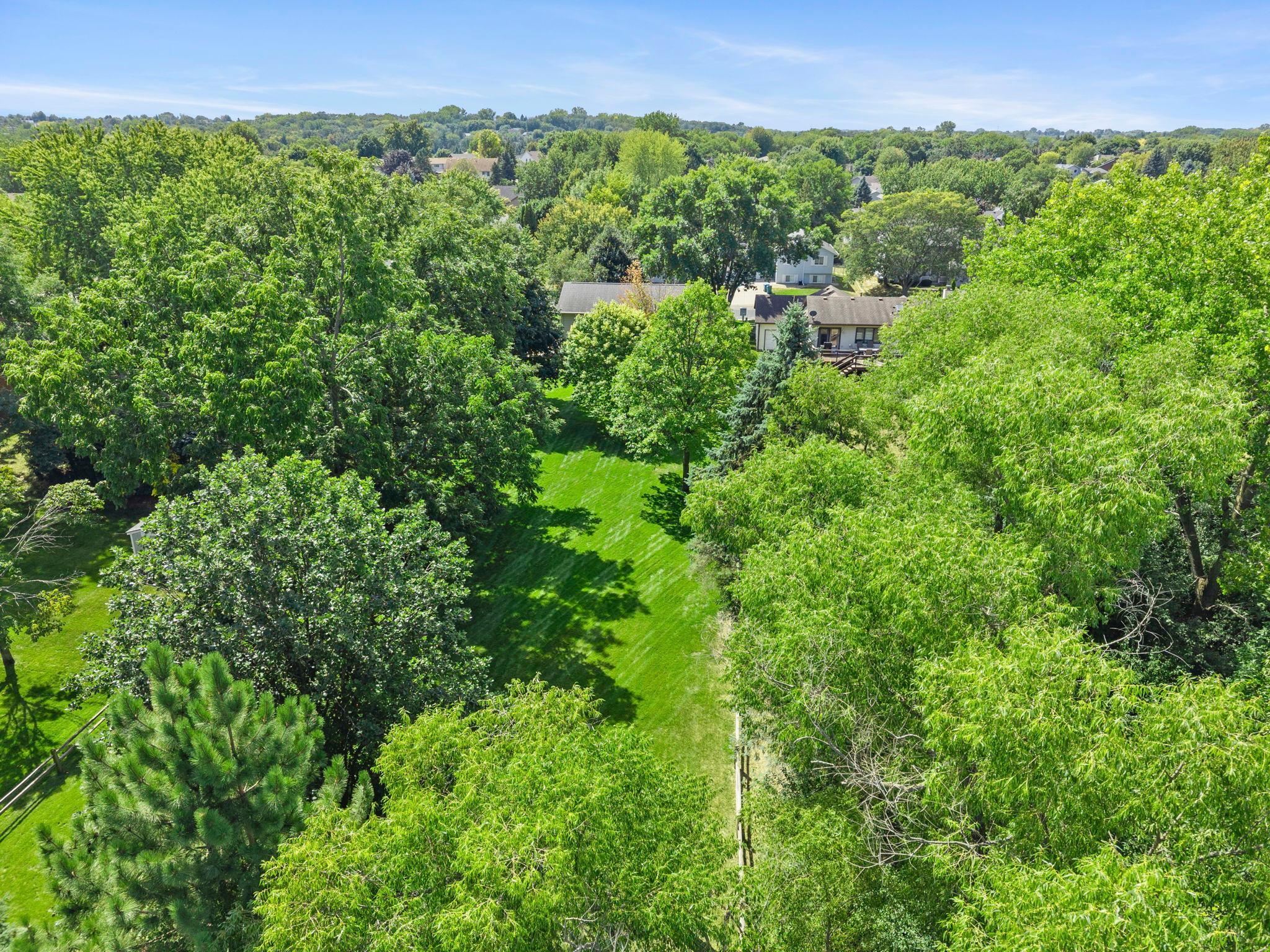 987 Kettle Creek Road Eagan, MN 55123 - Photo 44 of 50 Gallery Image 44