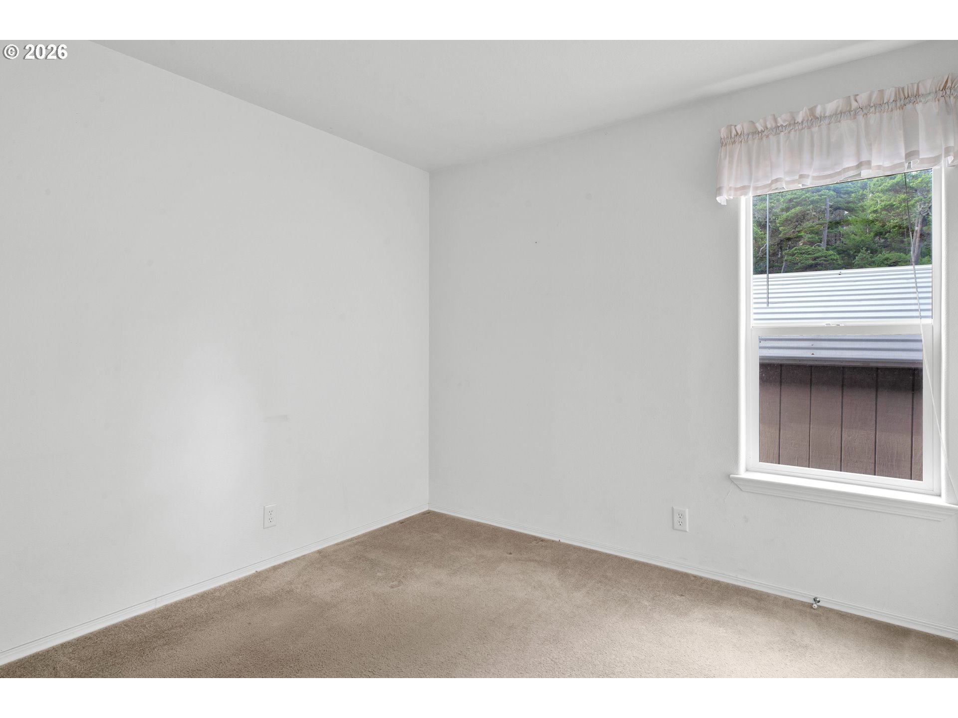 1600 Rhododendron Drive, Unit 200 Florence, OR 97439 - Photo 20 of 32