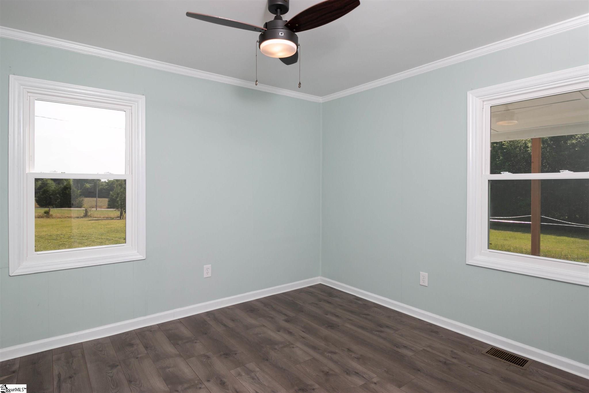 1292 Bull Hill Road Gray Court, SC 29645 - Photo 15 of 24 Gallery Image 15