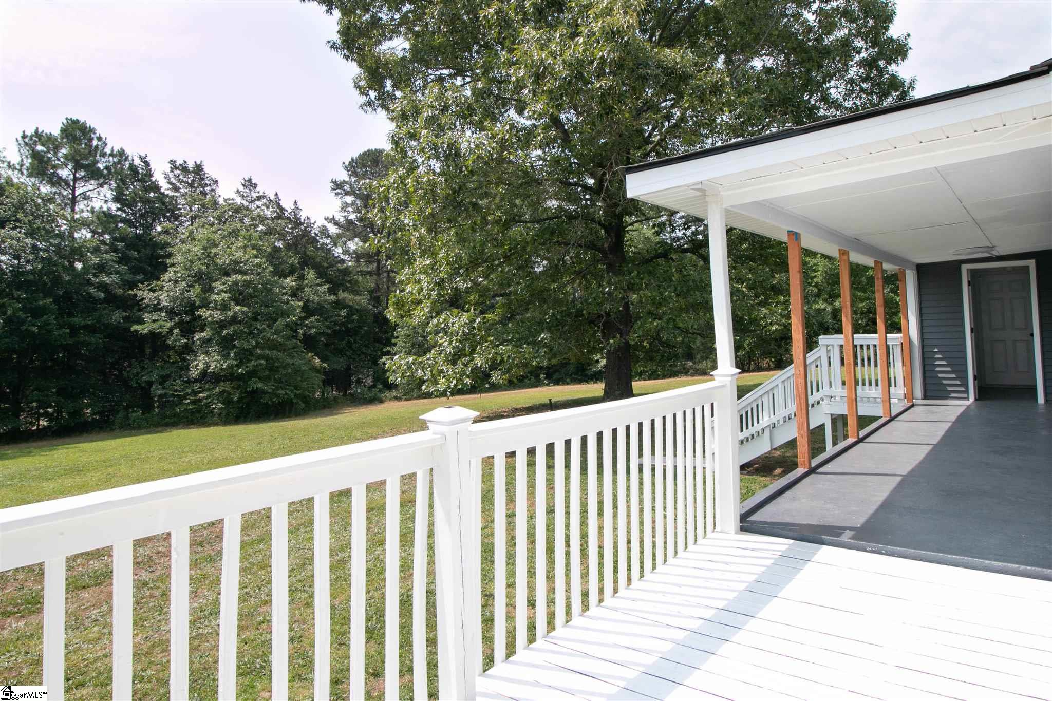1292 Bull Hill Road Gray Court, SC 29645 - Photo 19 of 24 Gallery Image 19
