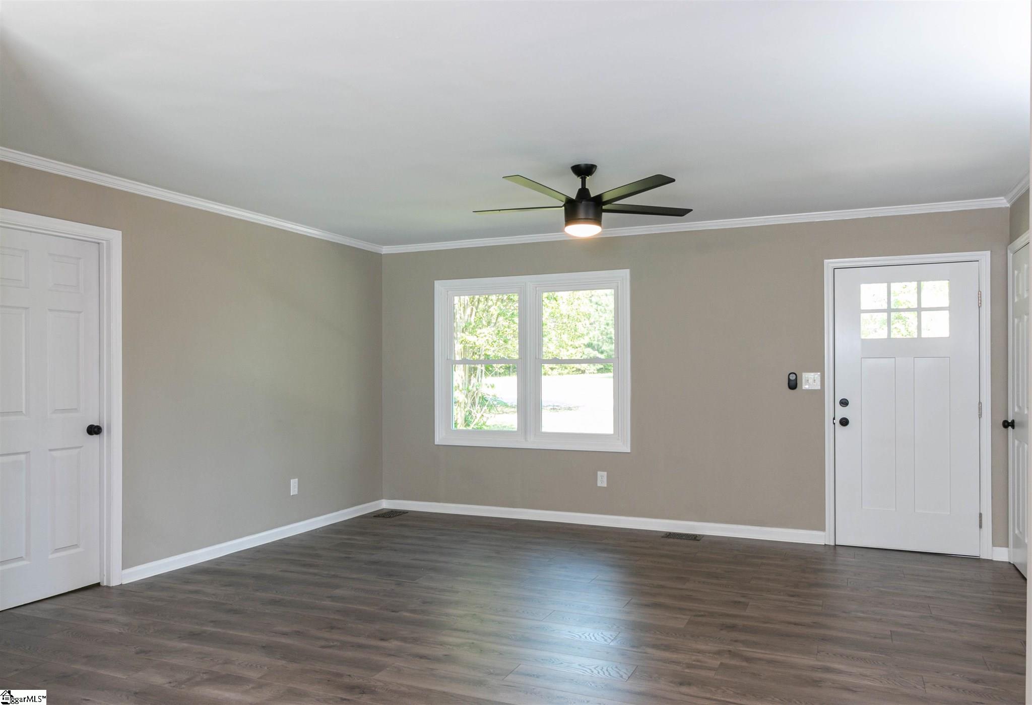 1292 Bull Hill Road Gray Court, SC 29645 - Photo 10 of 24 Gallery Image 10