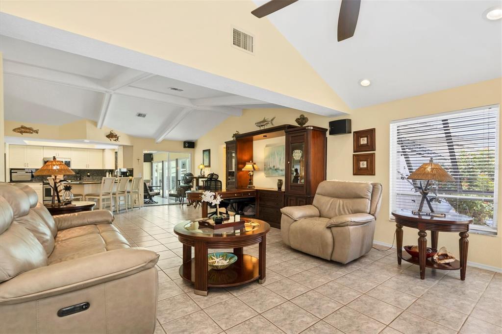 245 Spaniards Road Placida, FL 33946 - Photo 9 of 65