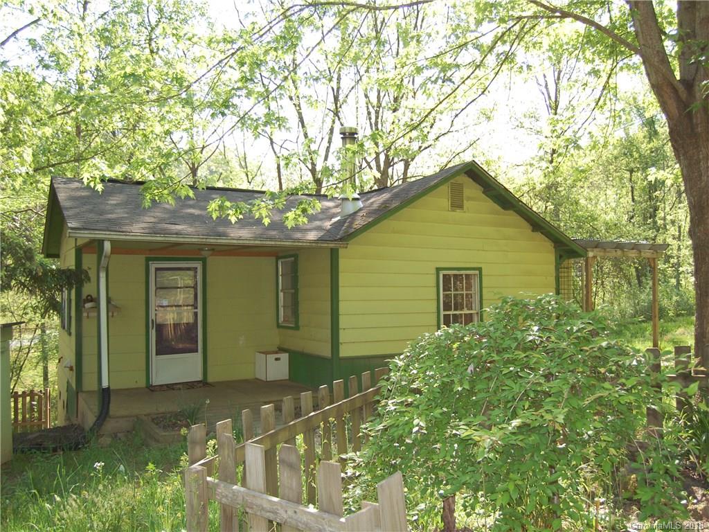 62 Solomon Road Leicester, NC 28748 - Photo 1 of 5 Gallery Image 1