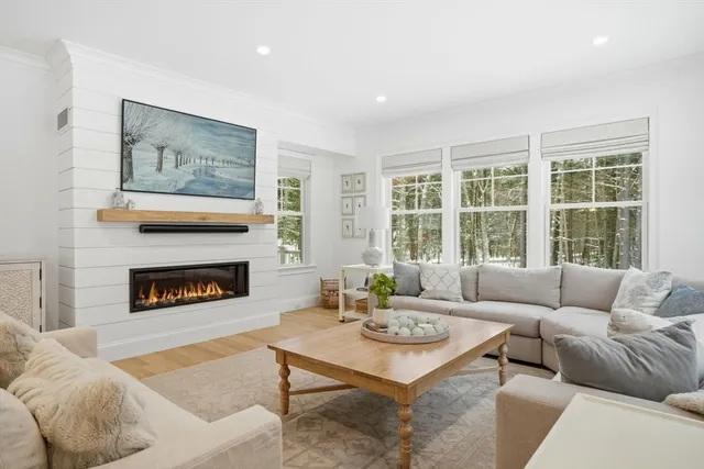 $2,495,000 | 695 Keene Street, Duxbury, MA 02332