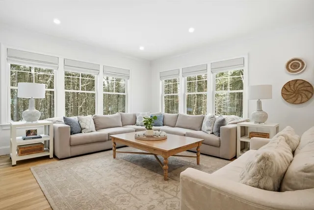 $2,495,000 | 695 Keene Street, Duxbury, MA 02332