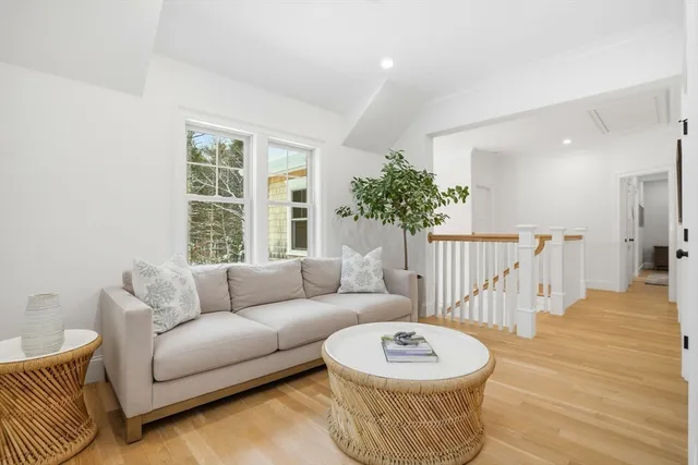 $2,495,000 | 695 Keene Street, Duxbury, MA 02332