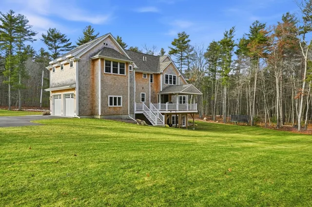 $2,495,000 | 695 Keene Street, Duxbury, MA 02332