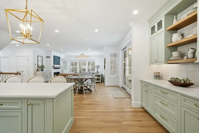 $2,495,000 | 695 Keene Street, Duxbury, MA 02332