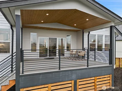 $894,900 | 2120 Lagerway Circle, Lynden, WA 98264