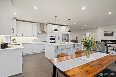 $894,900 | 2120 Lagerway Circle, Lynden, WA 98264