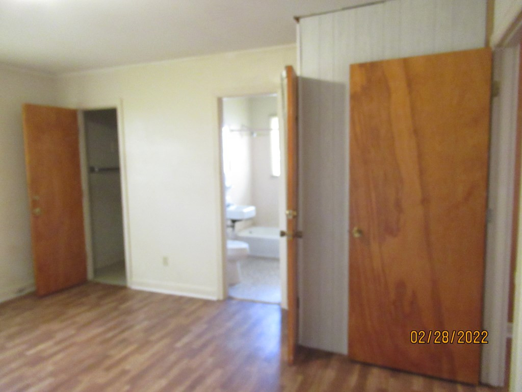 326 West Hampton Avenue, Unit 6 Sumter, SC 29150 - Photo 10 of 12