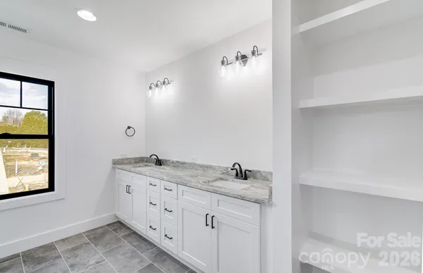 $595,000 | 4 South Martha Kate Drive, Hendersonville, NC 28792