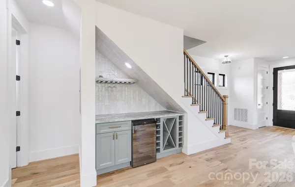 $595,000 | 4 South Martha Kate Drive, Hendersonville, NC 28792