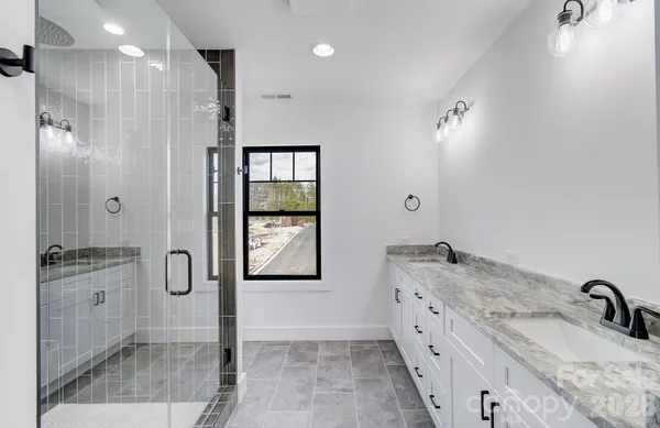 $595,000 | 4 South Martha Kate Drive, Hendersonville, NC 28792