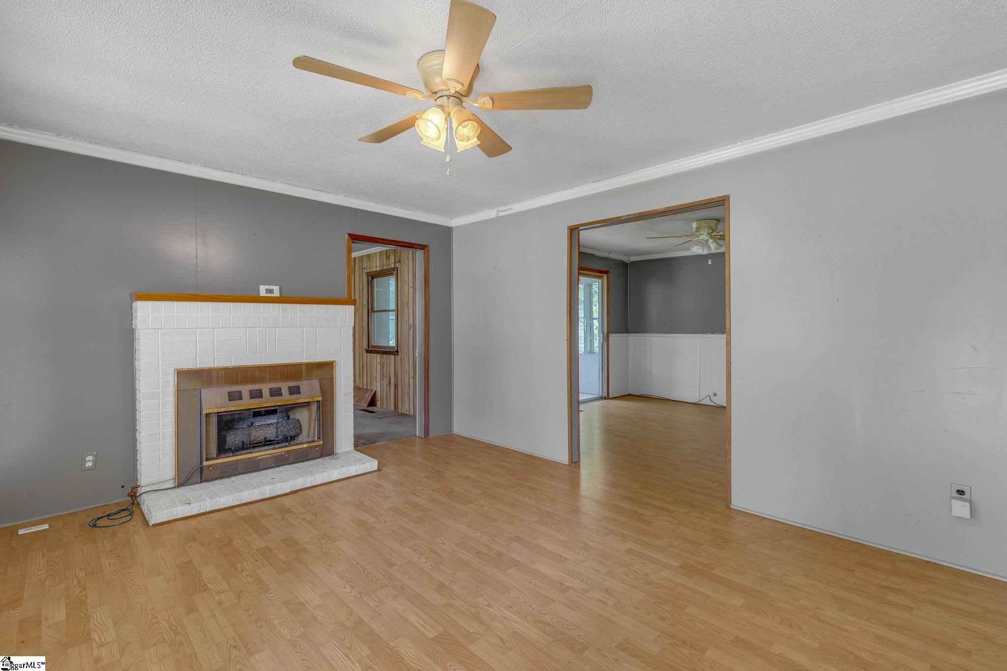 1133 Mile Creek Road Pickens, SC 29671 - Photo 2 of 12 Gallery Image 2