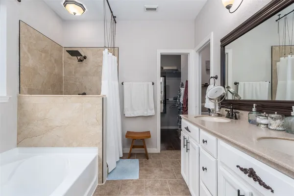 $2,700 | 6142 Bradie Court, League City, TX 77573