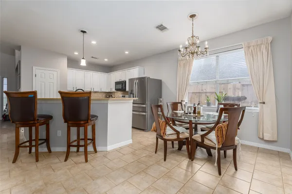 $2,700 | 6142 Bradie Court, League City, TX 77573