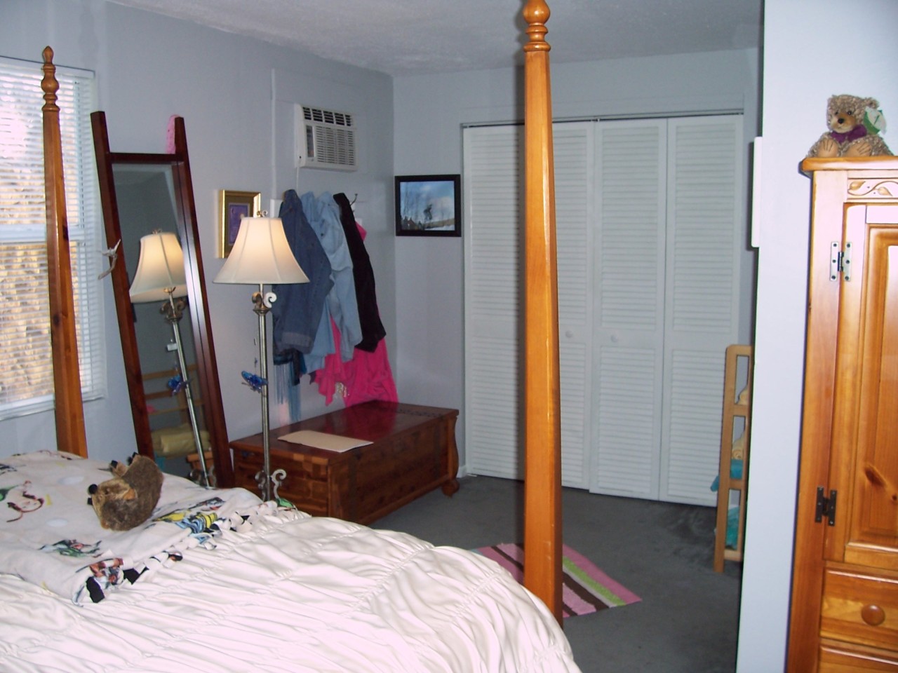 82 North Conch Avenue Marathon, FL 33050 - Photo 18 of 22 a bedroom with a bed and wooden floor