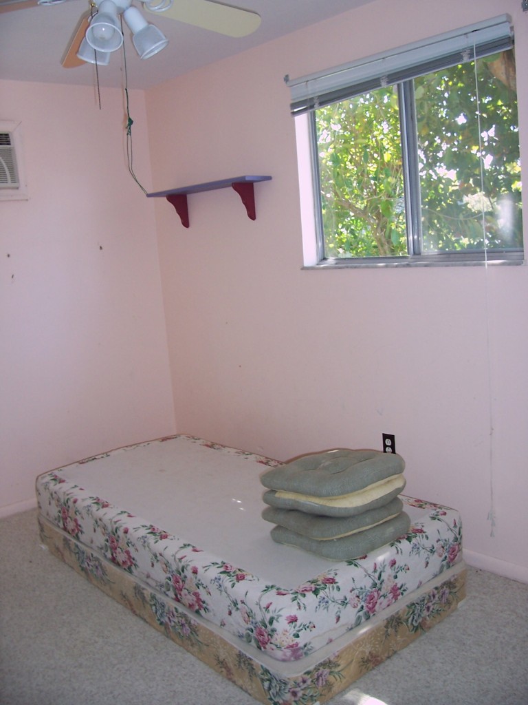 82 North Conch Avenue Marathon, FL 33050 - Photo 7 of 22 a bathroom with a sink and a toilet