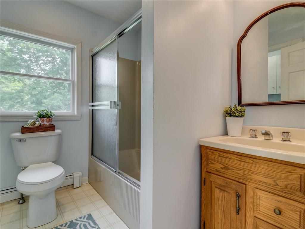19 Lambert Road Freeport, ME 04032 - Photo 17 of 32 Photo