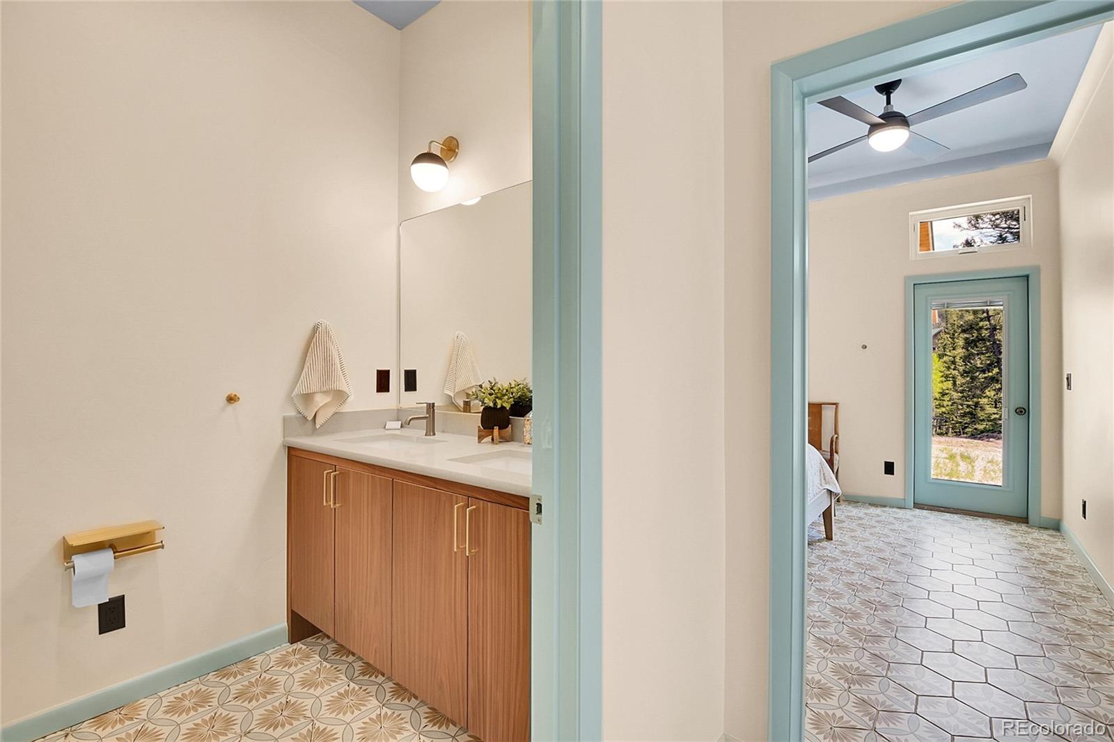 1023 Chippewa Road Jefferson, CO 80456 - Photo 16 of 32 Gallery Image 16