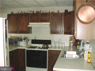 1664 Lawrence Road Lawrenceville, NJ 08648 - Photo 3 of 6 Gallery Image 3