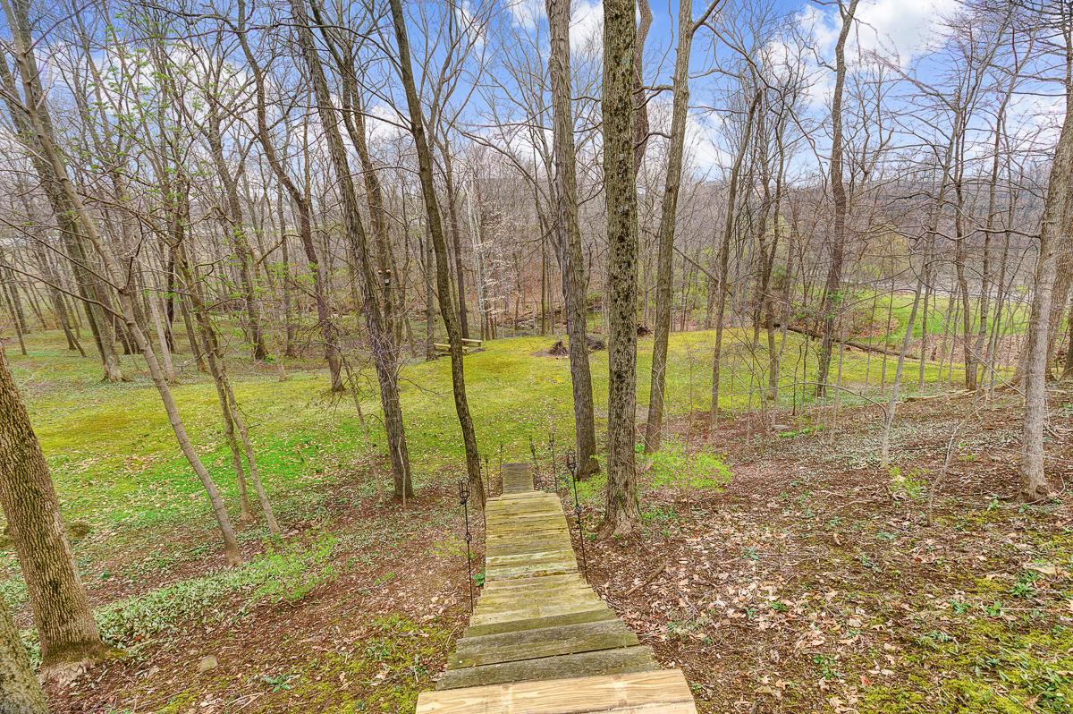 7969 Flint Road Columbus, OH 43235 - Photo 23 of 31