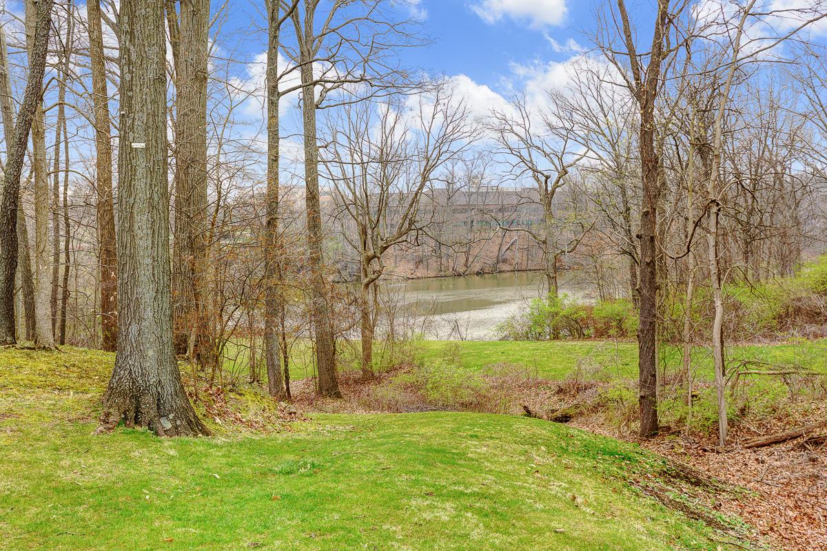 7969 Flint Road Columbus, OH 43235 - Photo 27 of 31
