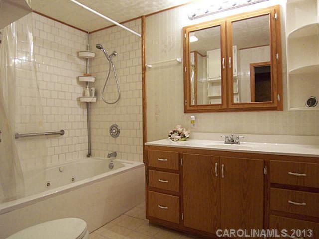 150 West Ross Grove Road Shelby, NC 28150 - Photo 13 of 16 Gallery Image 13