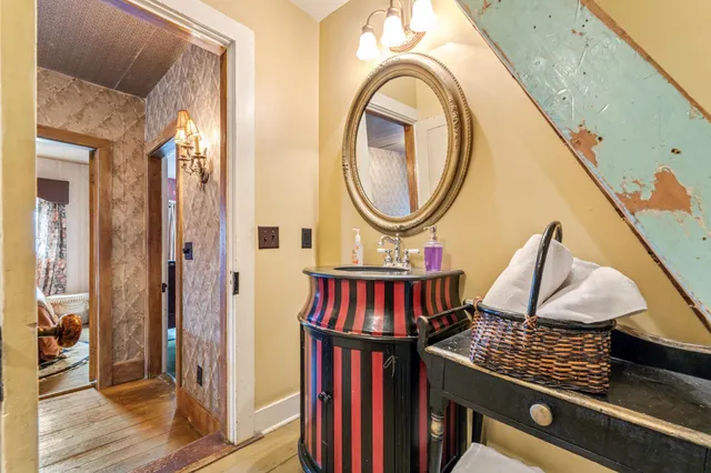 $389,900 | 305 North Main Street, Alma, WI 54610