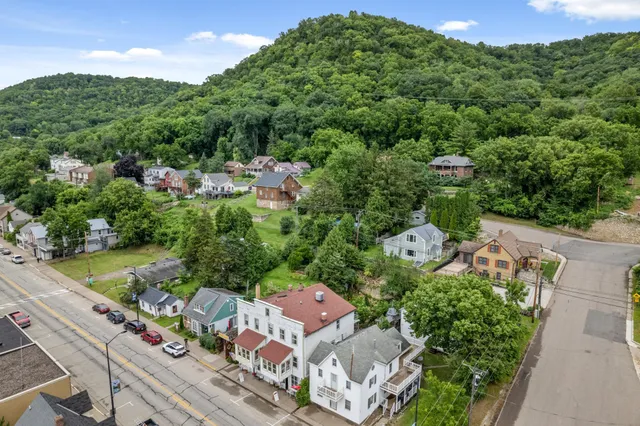 $389,900 | 305 North Main Street, Alma, WI 54610