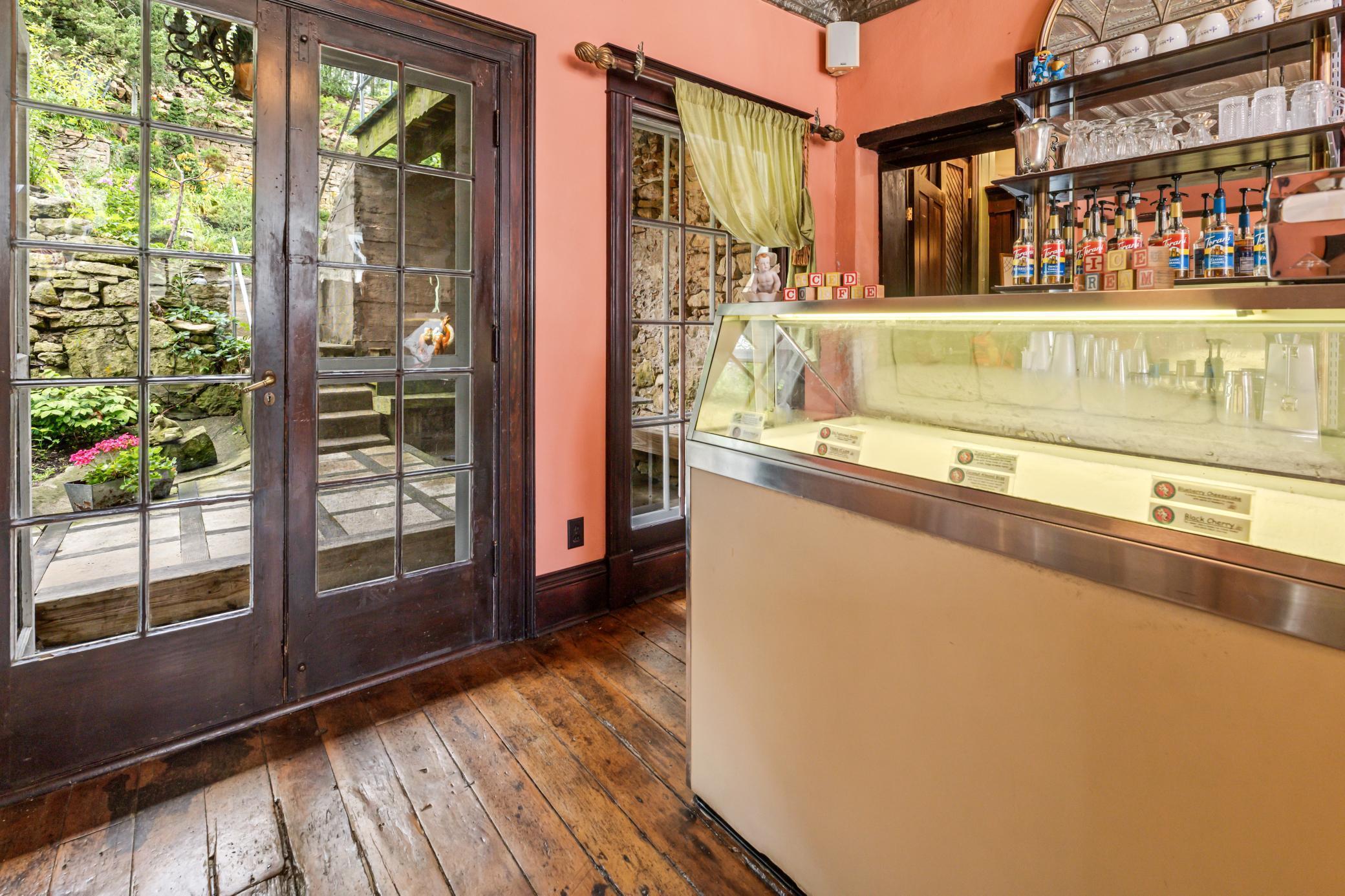 305 North Main Street Alma, WI 54610 - Photo 44 of 59